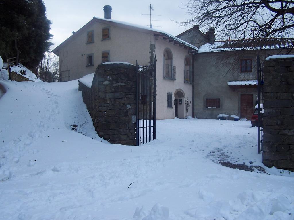 Casa Vacanze Podere Ugolini Ronta Luaran gambar