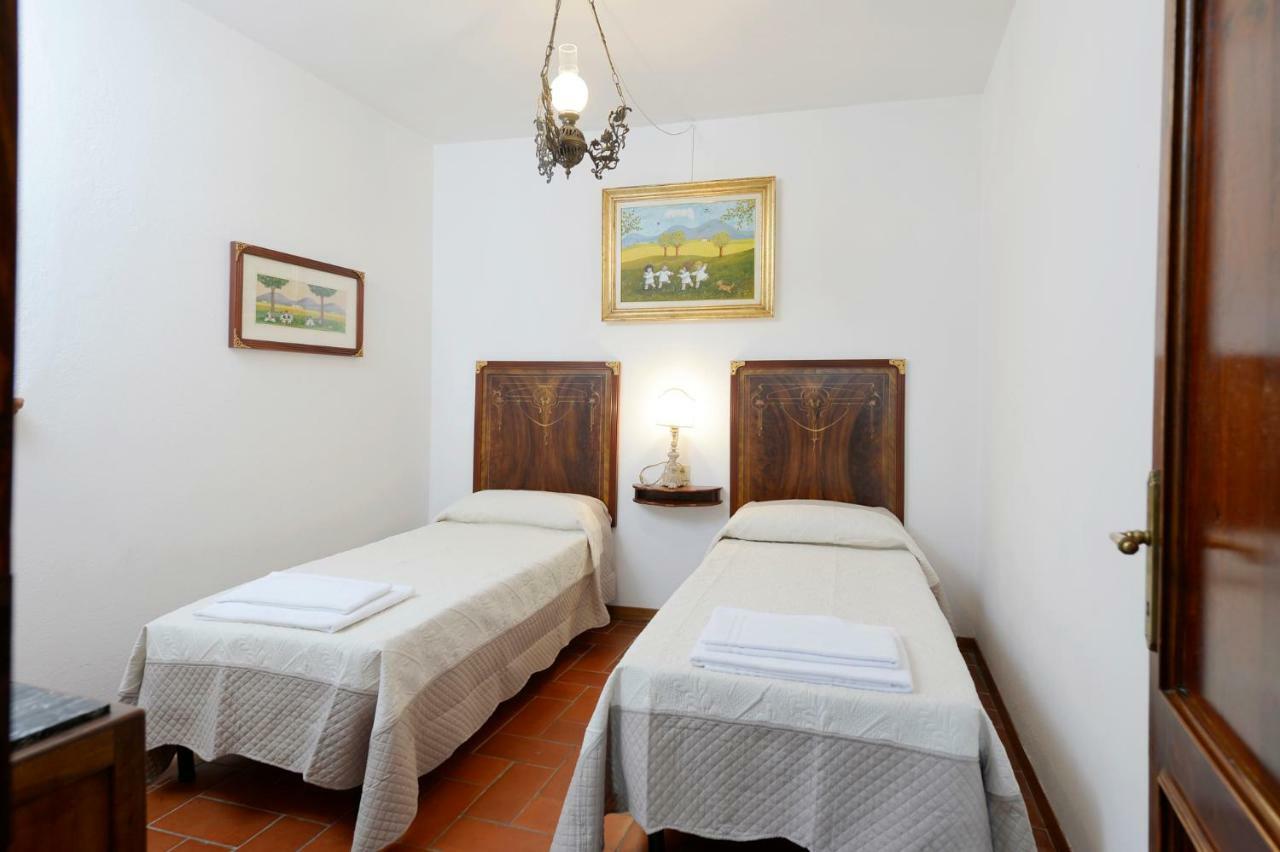 Casa Vacanze Podere Ugolini Ronta Luaran gambar