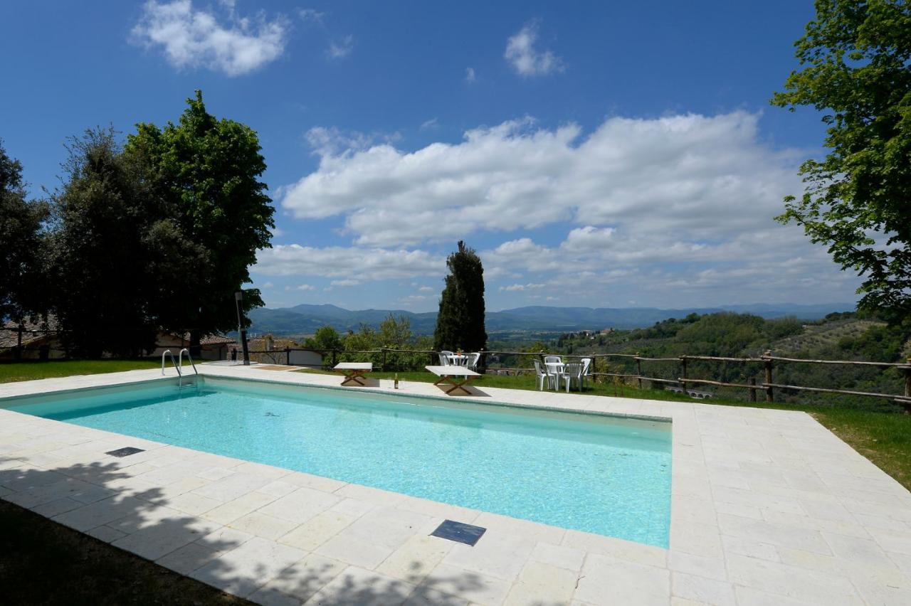 Casa Vacanze Podere Ugolini Ronta Luaran gambar